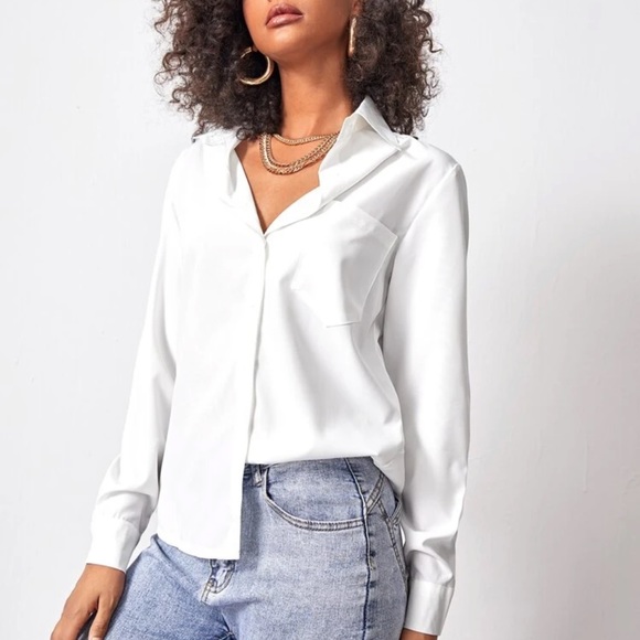 Tops - Button up shirt long sleeve pocket front white minimalist business casual